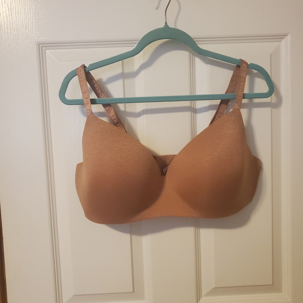 Victoria's Secret Tan Wireless T-Shirt Bra with Adjustable Straps